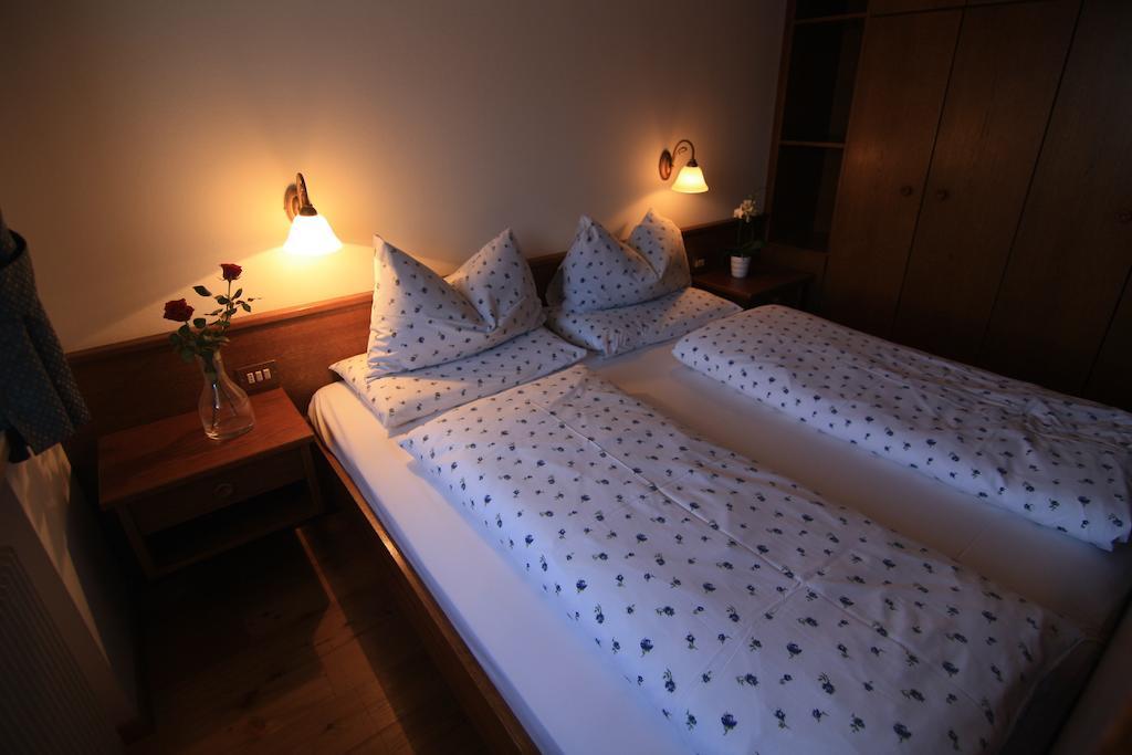 Residence Mairhofer Dobbiaco Room photo